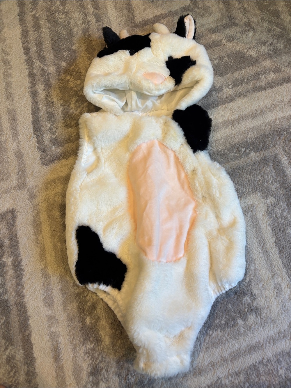 Pottery Barn kids PBK Baby Cow Costume Halloween 12-24 M - Picture 2 of 4